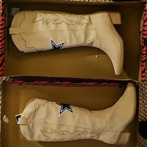NFL Dallas cowboy boots 7.5